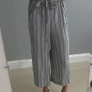 American Eagle Flowy Pants